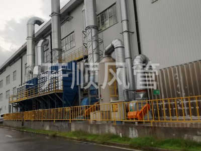 廣州豐田三廠(chǎng)螺旋風(fēng)管安裝效果1