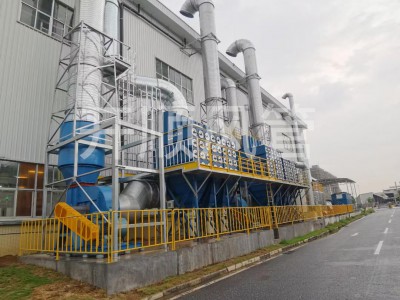 廣州豐田三廠(chǎng)螺旋風(fēng)管安裝效果2